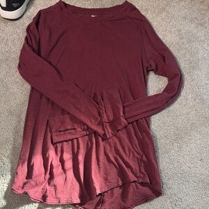 Women's Oversized Long Sleeve Burgundy Top